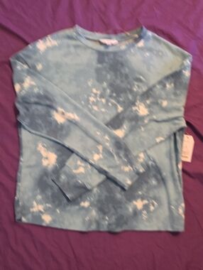 Time and Tru Blue Tie-Dye Crewneck Sweatshirt
